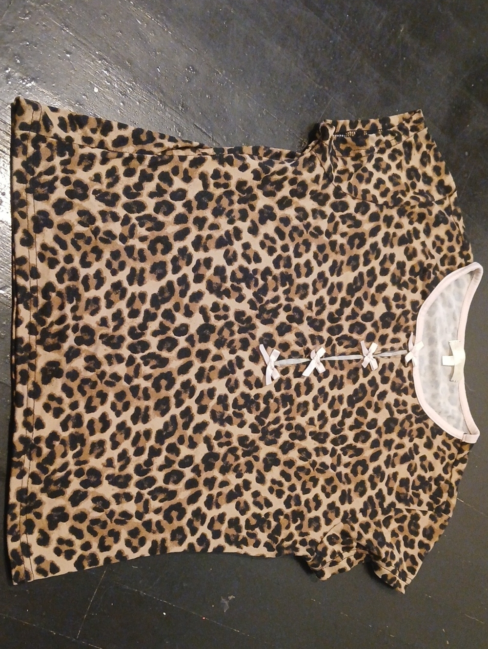 2 Cute Leopard Print Short Sleeve Top in Tan, Black & White Trim